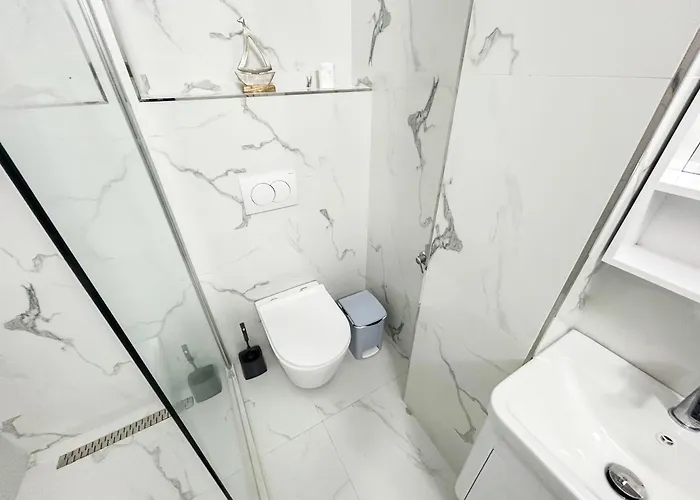 Sunrise To Sunset Vista 아파트 Durrës