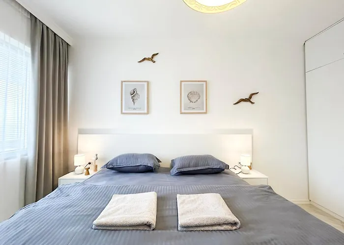 Sunrise To Sunset Vista * Durrës